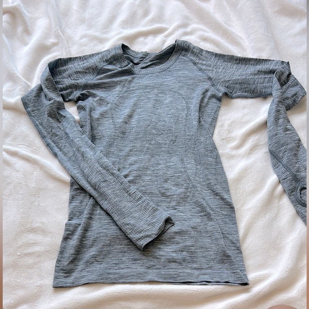 Lululemon Long Sleeve Swiftly Tech Gray